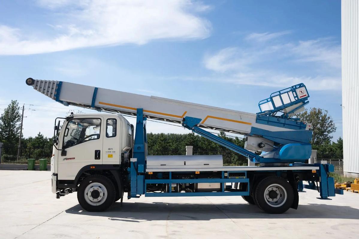 志仲镇云梯上料车租赁费用