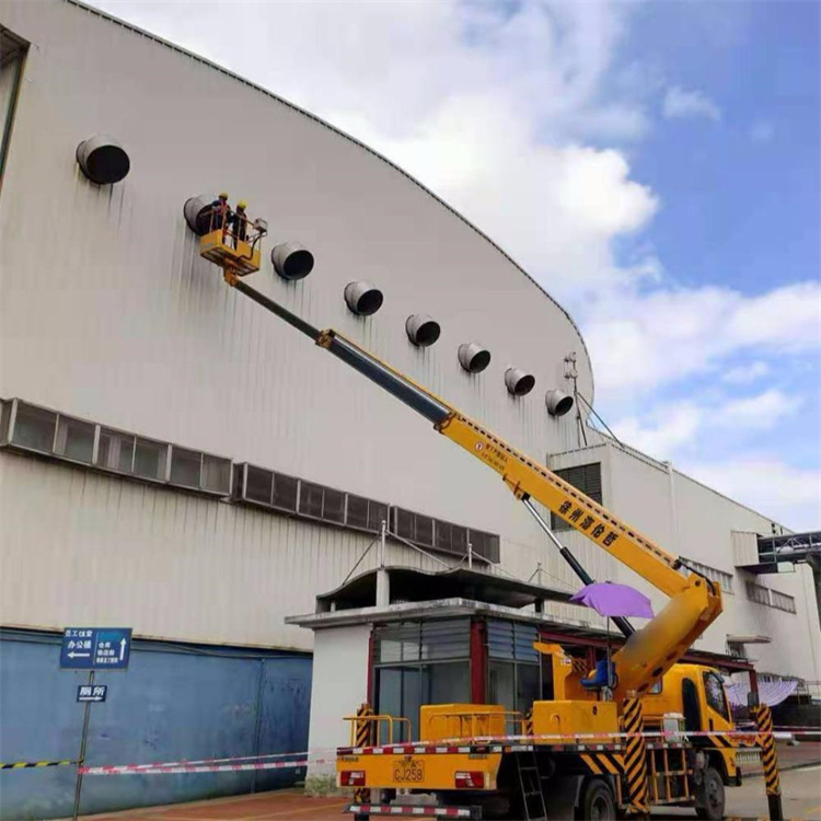 志仲镇高空作业车出租服务：专业广告牌安装解决方案