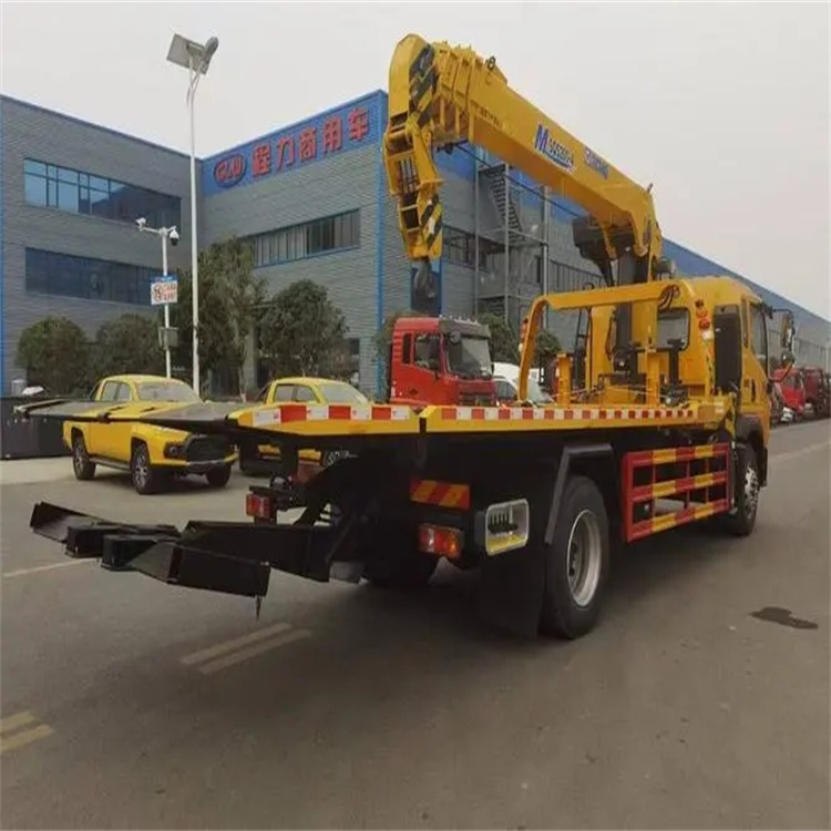 志仲镇附近小随车吊出租电话，轻松解决搬运烦恼