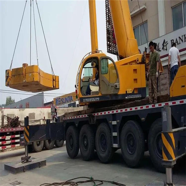 志仲镇当地吊车出租|机器吊装|75吨|工厂搬迁服务