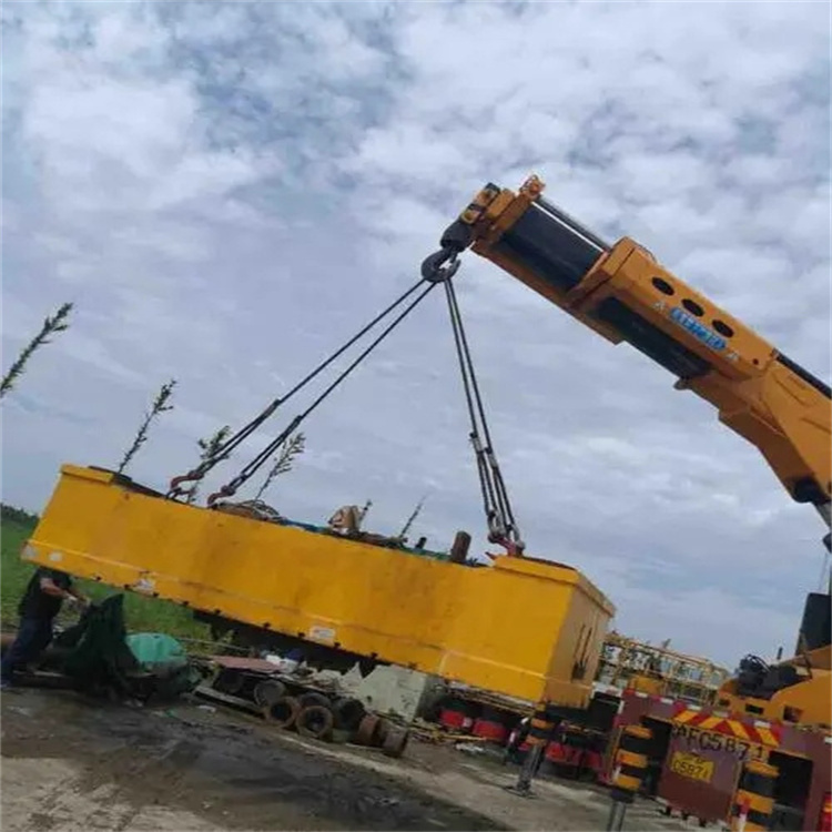 志仲镇随车吊吊集装箱怎么吊